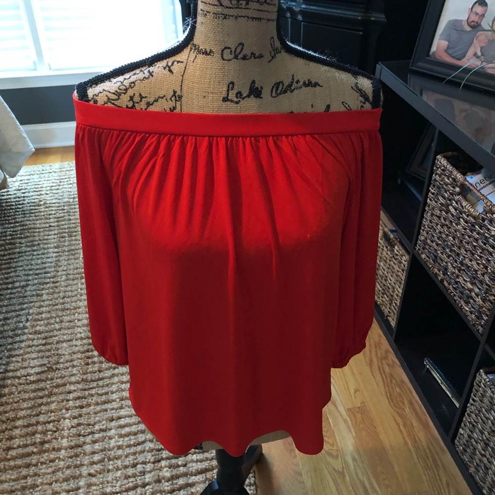 Ann Taylor off shoulder shirt